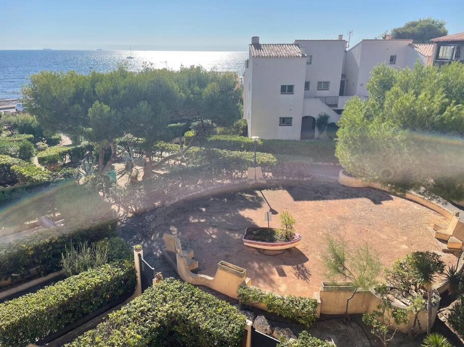 Apt Neuf A 1 Min De La Mer A Sausset Bagian luar foto